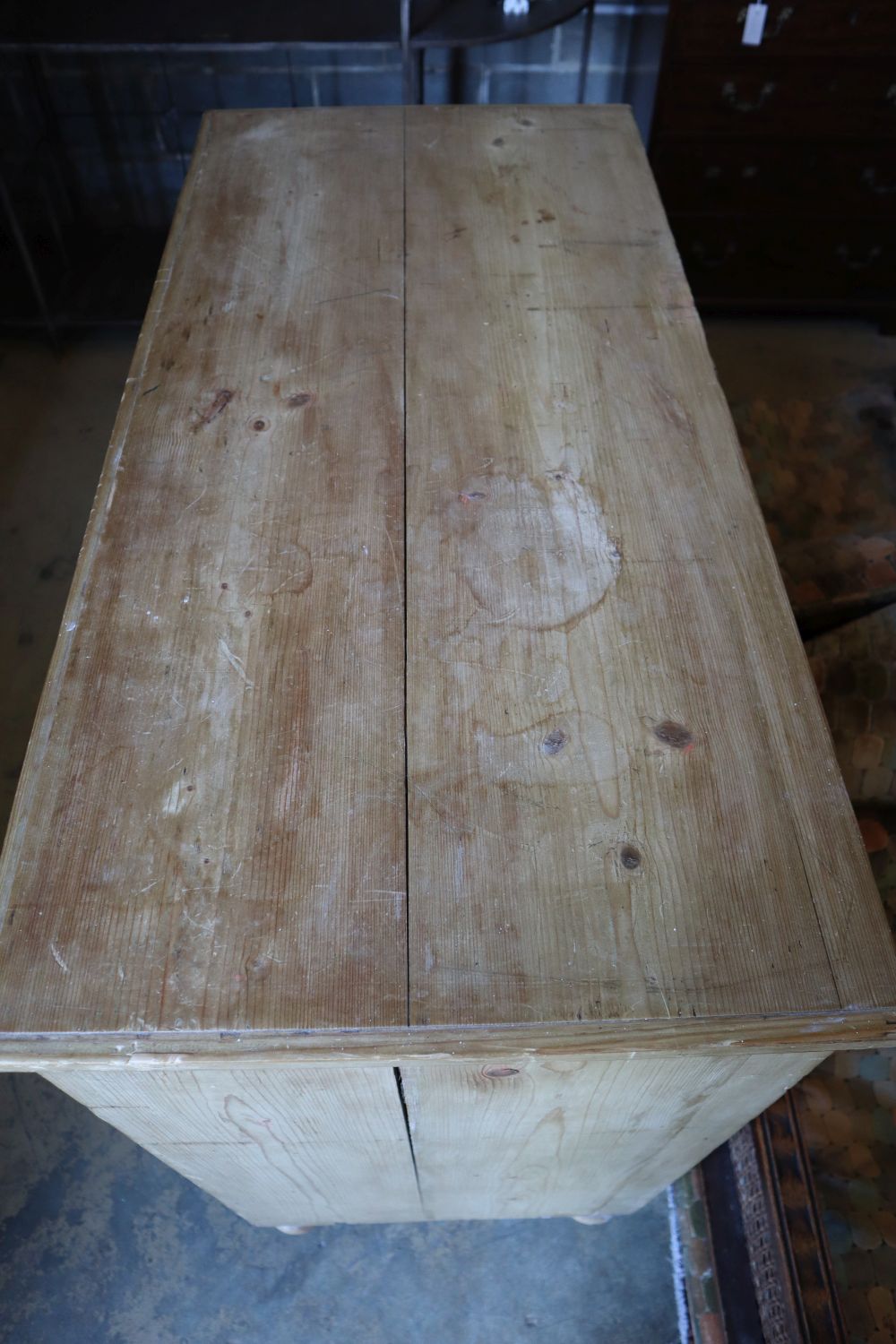 A Victorian pine chest of drawers, width 108cm, depth 51cm, height 102cm